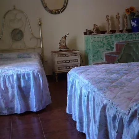 La Buganvilla *